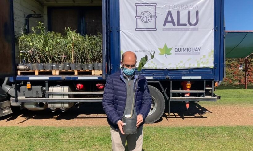 Grupo Quimiguay entregó los primeros plantines del programa ALU Grupo Quimiguay entregó los primeros plantines del programa ALU